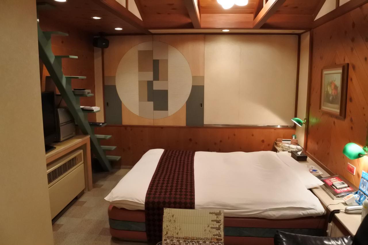 Hotel Dressy (Adults Only) Himeji Esterno foto